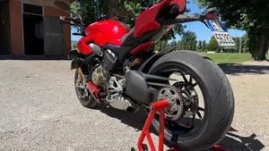 Ducati Streetfighter V4 1100 S (2021 - 22)  (15)