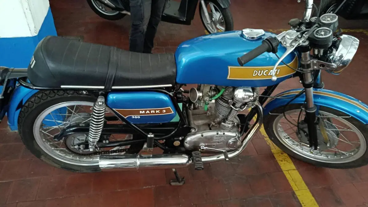 Ducati   (6)