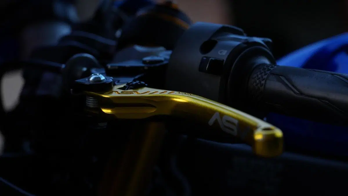 Yamaha YZF R6 (2017 - 20)  (12)