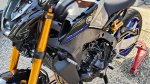 Yamaha MT-09 SP (2021 - 23)  (6)