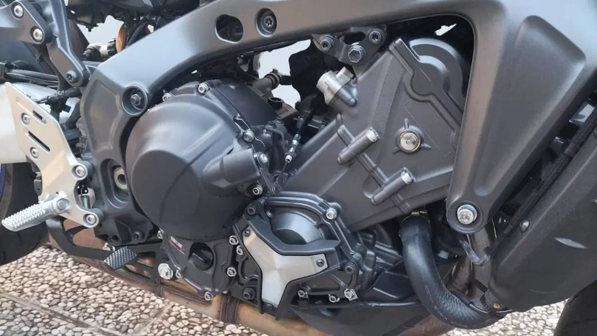 Yamaha MT-09 SP (2021 - 23)  (9)