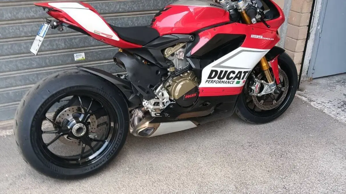 Ducati 1199 Panigale S (2013 - 14)  (3)