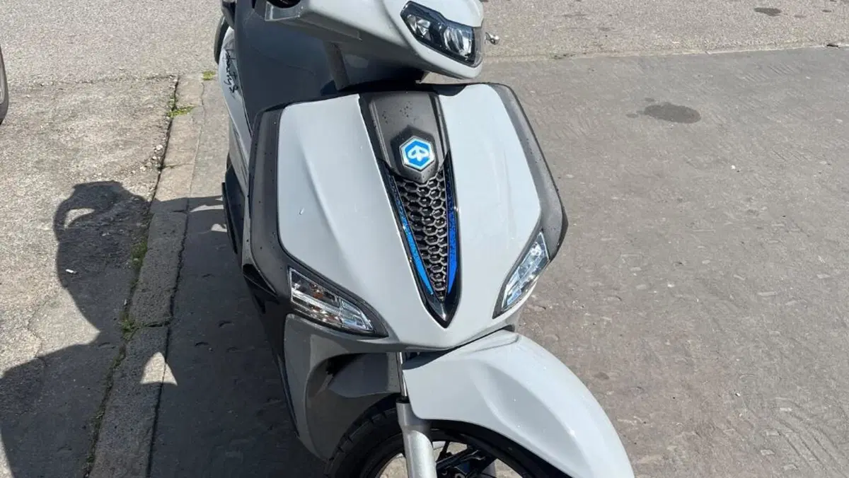 Piaggio Liberty 125 S (2025 - 26)  (2)