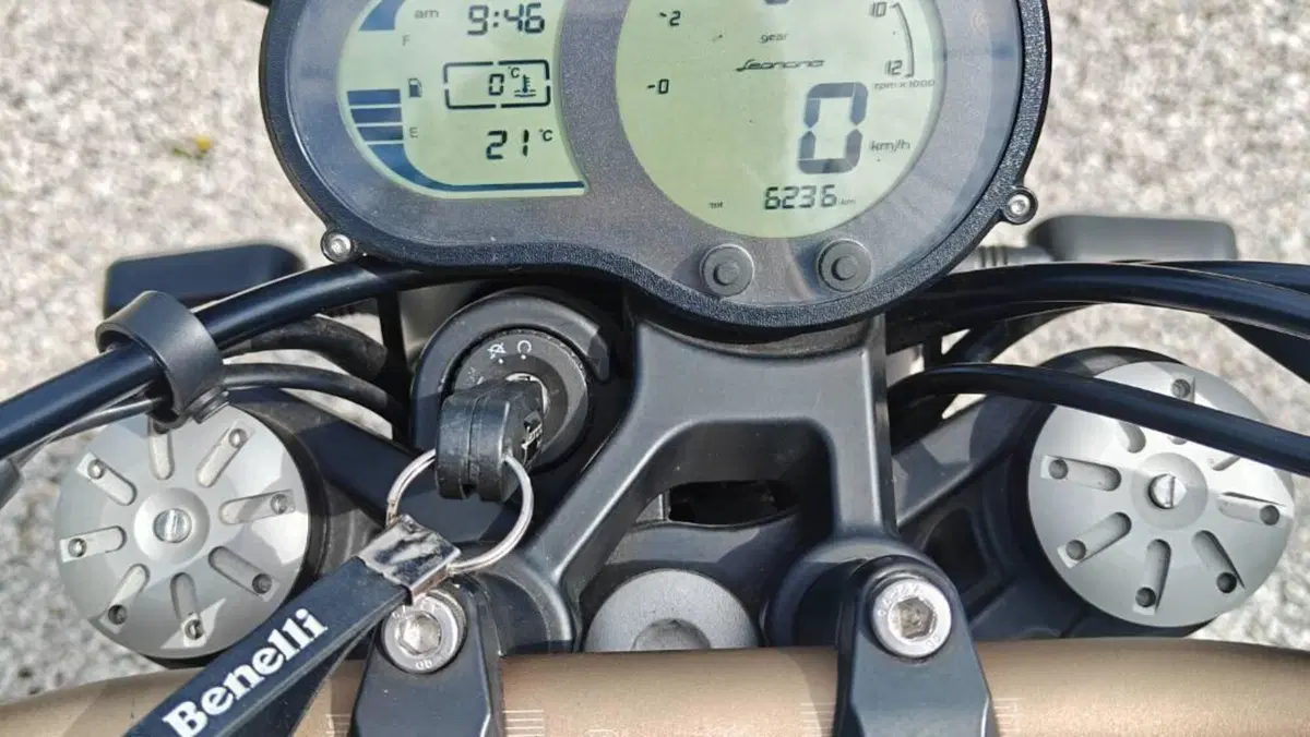Benelli Leoncino 500 Trail (2021 - 26)  (3)