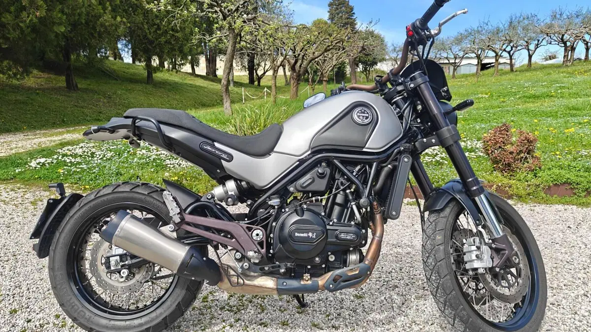Benelli Leoncino 500 Trail (2021 - 26)  (2)