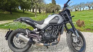 Benelli Leoncino 500 Trail (2021 - 26)  (2)