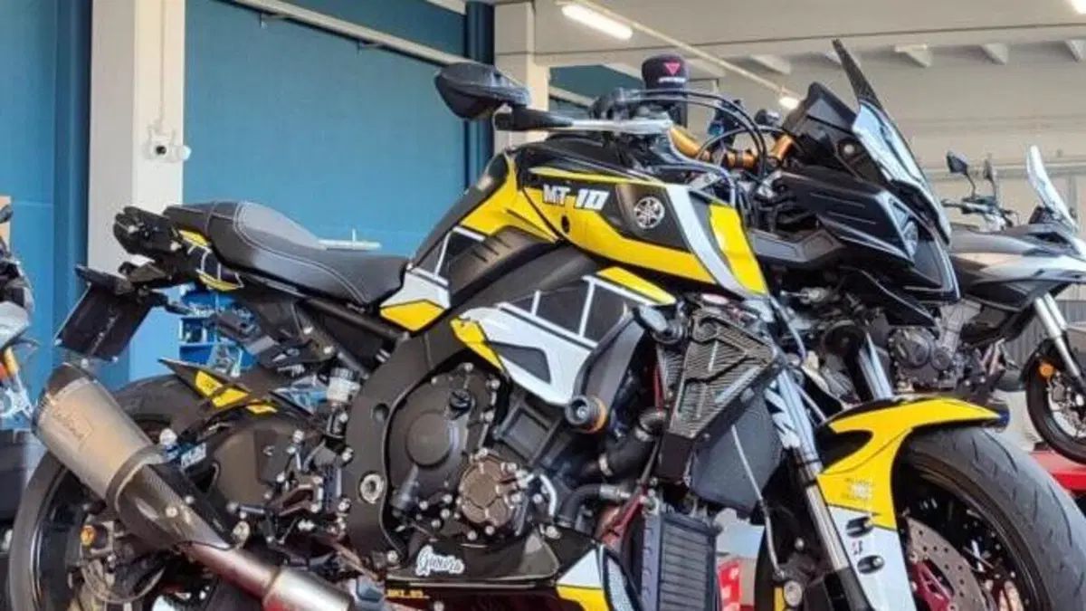 Yamaha MT-10 ABS (2016 - 17) 
