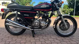 Moto Guzzi   (8)