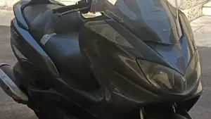 Yamaha Majesty 400 (2004 - 08) 
