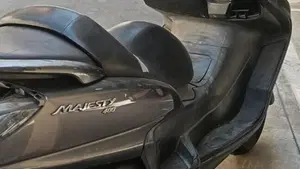 Yamaha Majesty 400 (2004 - 08)  (3)