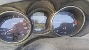 Yamaha Majesty 400 (2004 - 08)  (4)