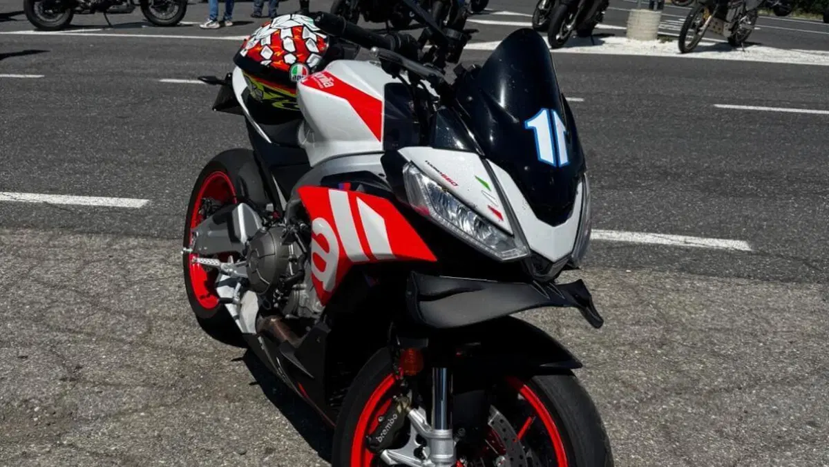 Aprilia Tuono 660 Factory (2022 - 24) 