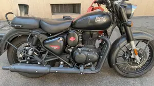 Royal Enfield Classic 350 (2021 - 26)  (2)