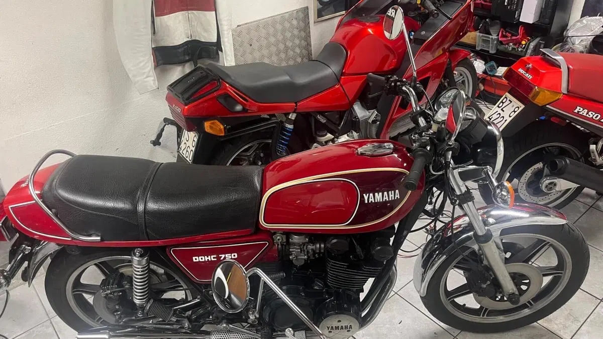 Yamaha   (4)