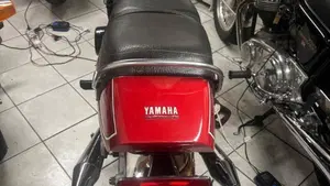 Yamaha   (5)