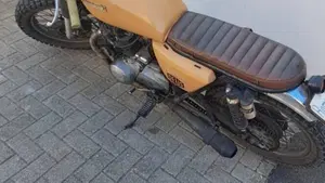 Kawasaki   (2)