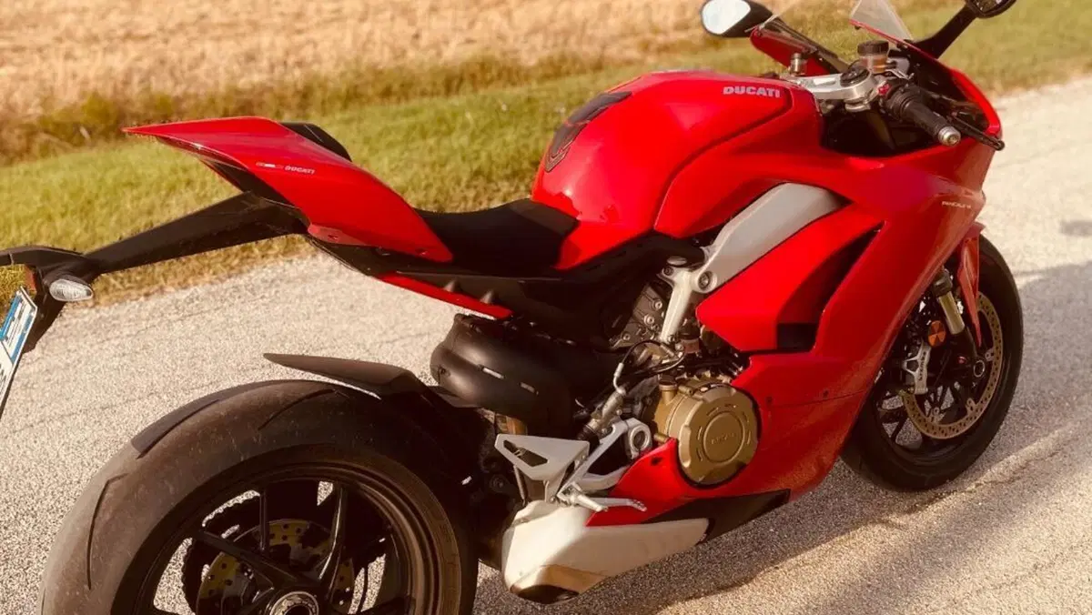 Ducati Panigale V4 1100 (2018 - 19)  (3)