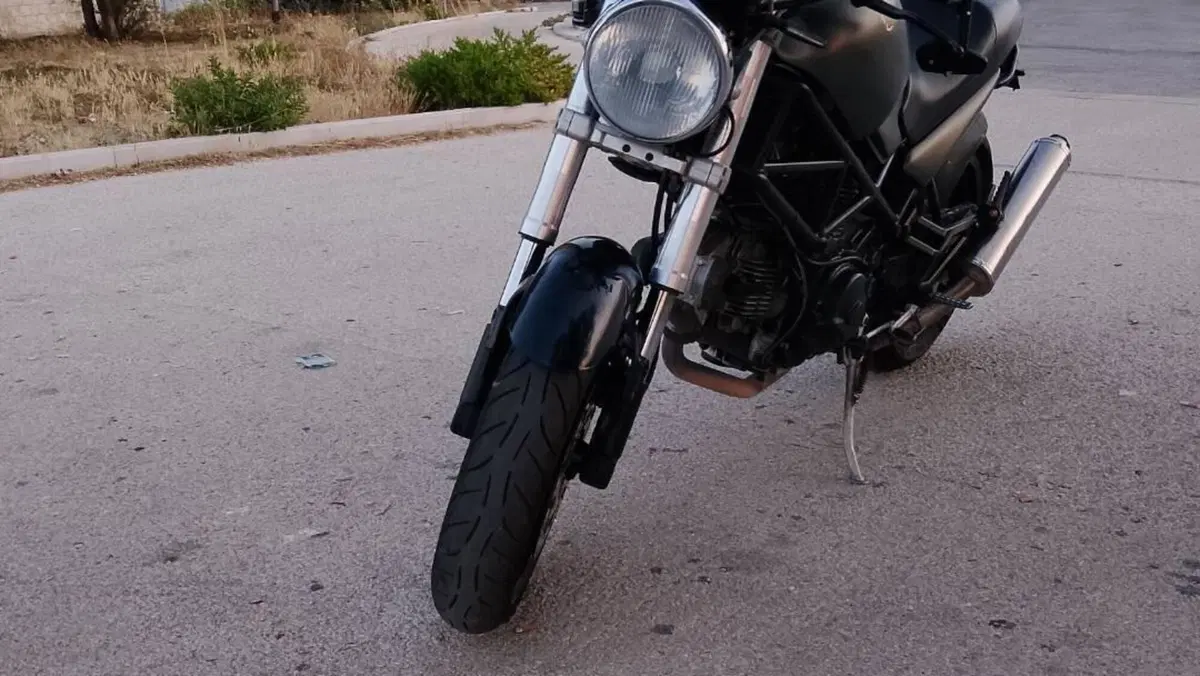 Ducati Monster 600 City (1998 - 02)  (4)