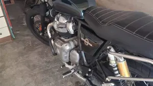 Royal Enfield Interceptor 650 (2021 - 26)  (10)