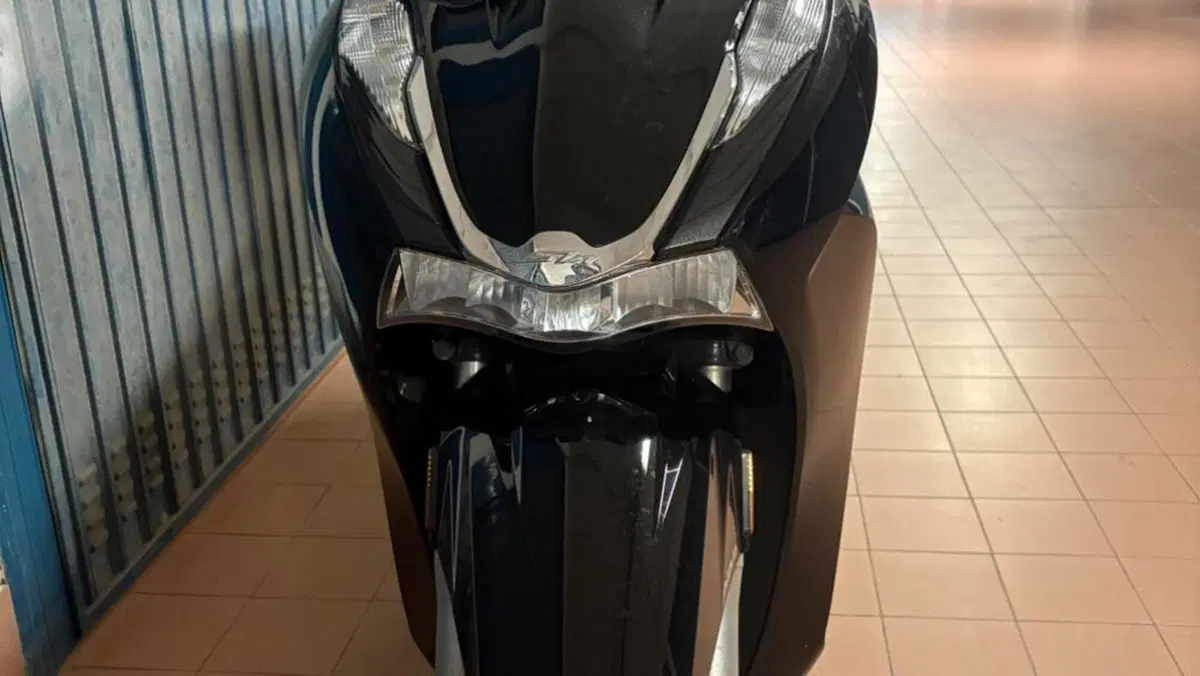 Honda SH 350 (2021 - 24)  (3)