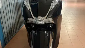 Honda SH 350 (2021 - 24)  (3)