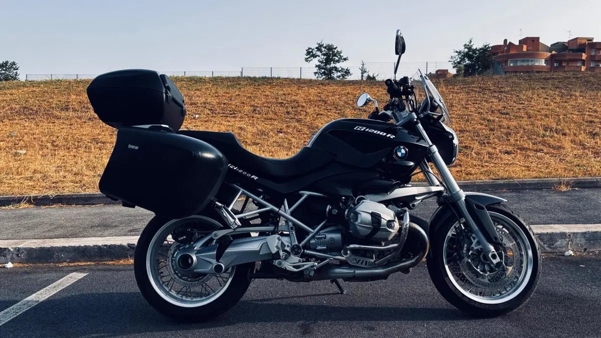 Bmw R 1200 R (2011 - 14)  (2)