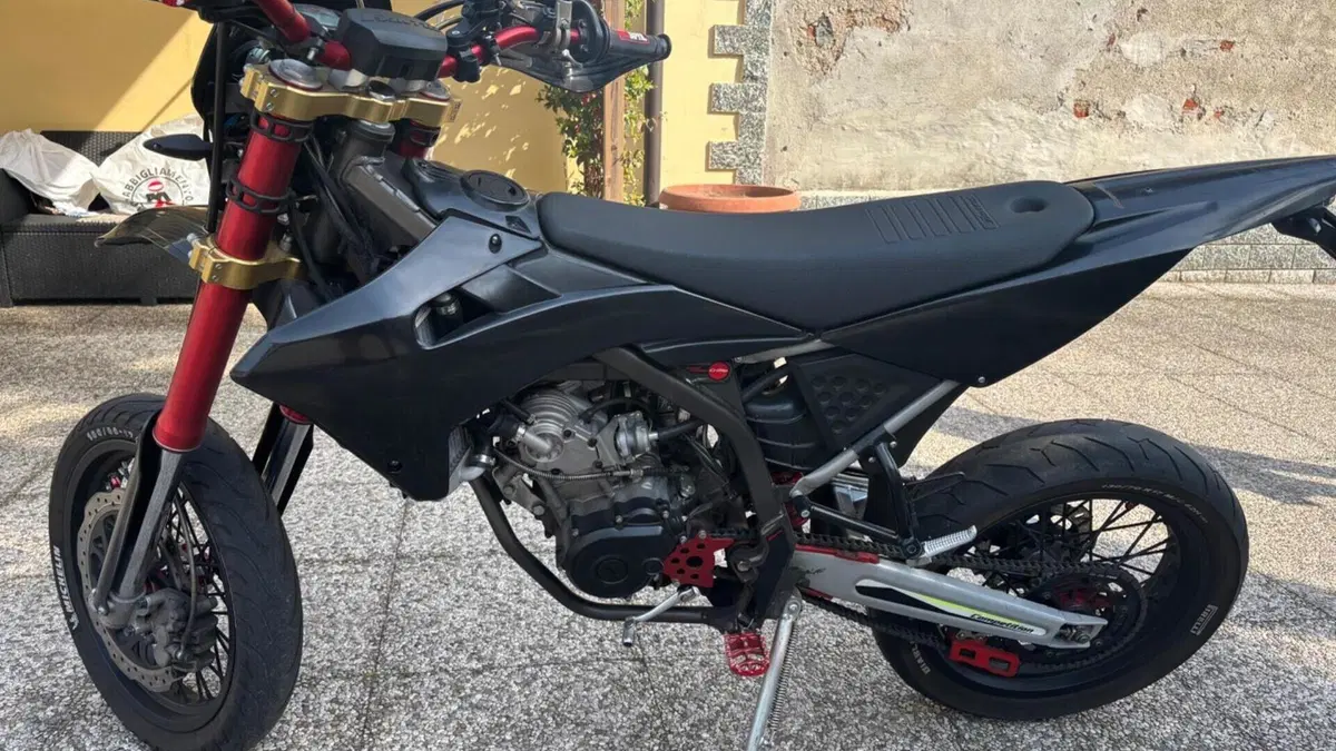 Fantic Motor XMF 125 Motard Competition 4t (2021 - 22)  (4)