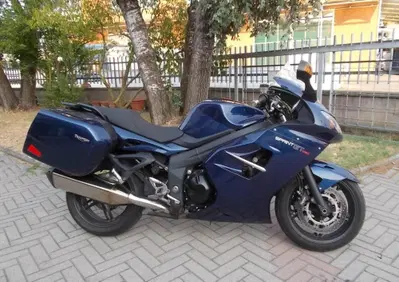Triumph Sprint 1050 GT ABS (2010 - 2013) - Annuncio 10082401