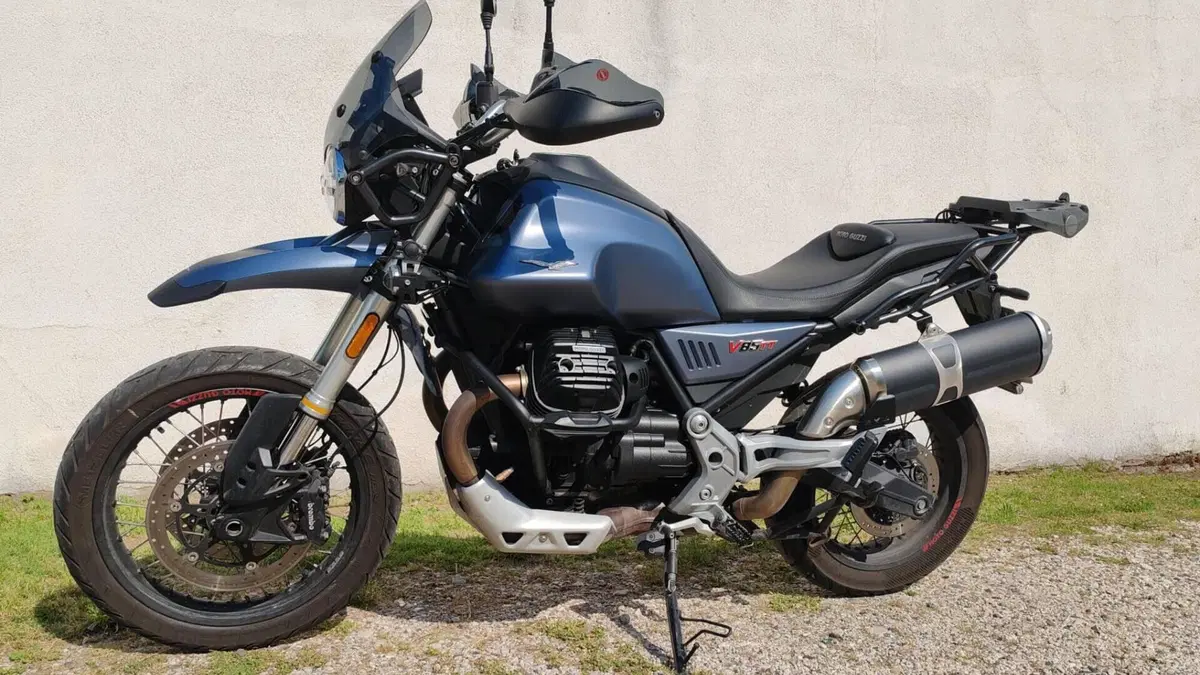 Moto Guzzi V85 TT (2019 - 20)  (5)
