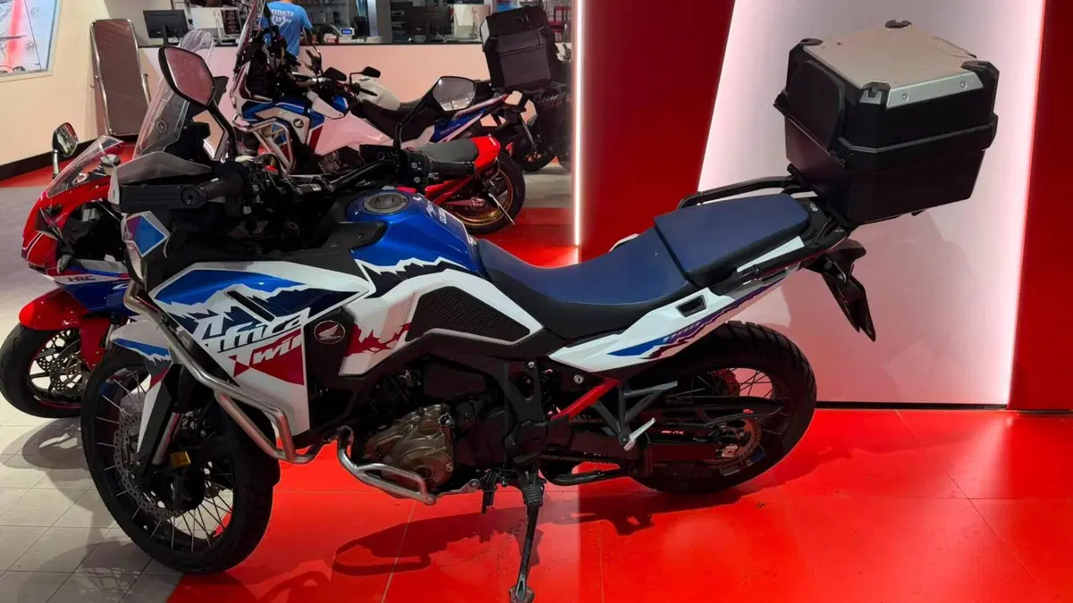 Honda Africa Twin CRF 1100L ES DCT (2024 - 26)  (2)