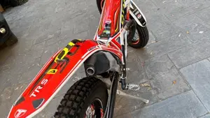 TRS Motorcycles One 300 AE (2022 - 23)  (6)