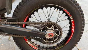 TRS Motorcycles One 300 AE (2022 - 23)  (9)