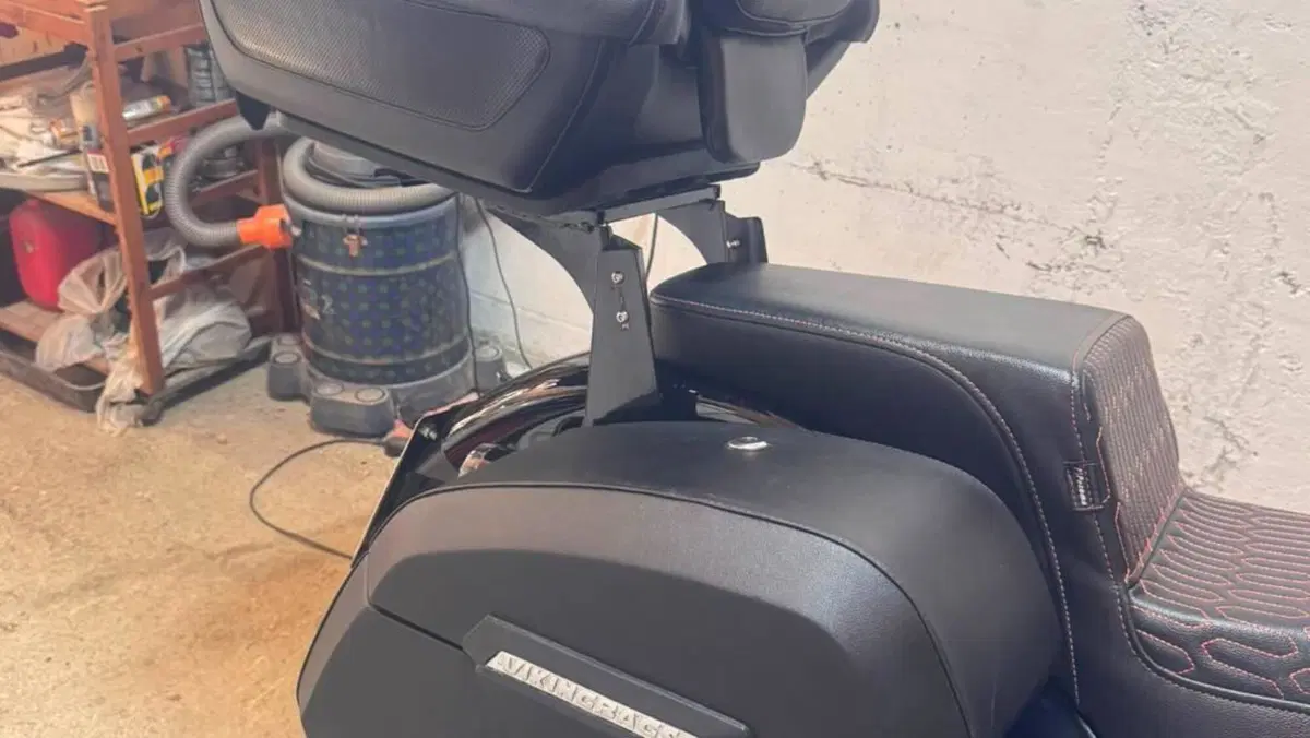 Harley-Davidson Street Bob 114 (2021 - 24)  (2)
