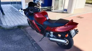 Honda CBR 1100 XX Superblackbird (1996 - 98)  (4)