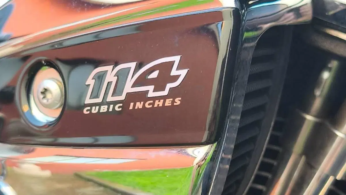 Harley-Davidson 114 Road Glide Ultra (2019) - FLTRXU  (3)