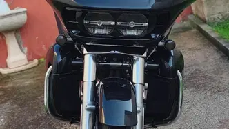 Harley-Davidson 114 Road Glide Ultra (2019) - FLTRXU