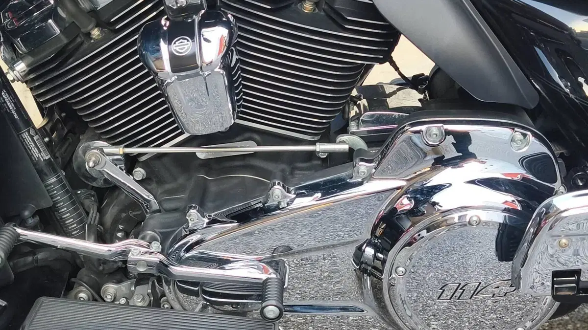 Harley-Davidson 114 Road Glide Ultra (2019) - FLTRXU  (9)