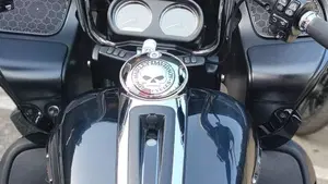 Harley-Davidson 114 Road Glide Ultra (2019) - FLTRXU  (14)