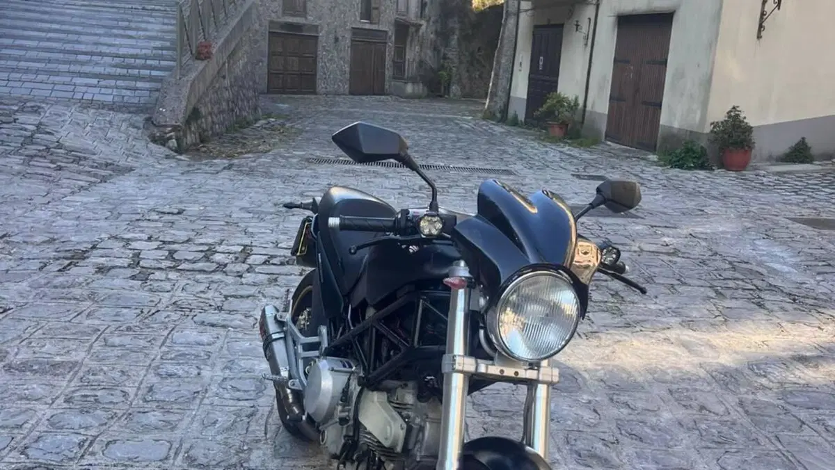 Ducati Monster 620 Dark SD (2003 - 05)  (8)