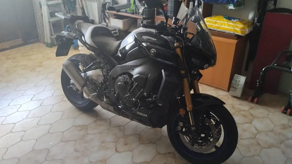 Yamaha MT-10 SP (2022 - 25)  (10)