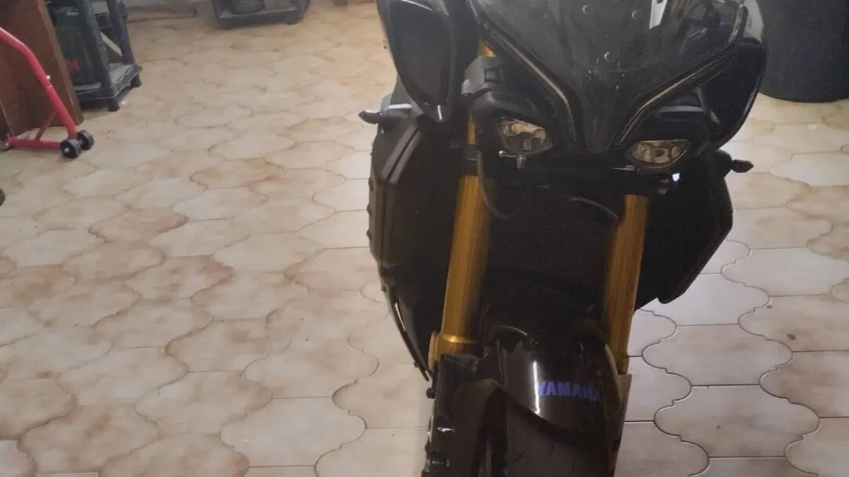 Yamaha MT-10 SP (2022 - 25)  (11)