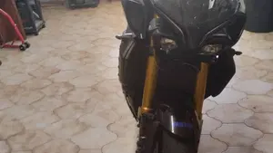 Yamaha MT-10 SP (2022 - 25)  (11)