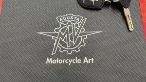 MV Agusta Brutale 990 R (2009 - 12)  (10)