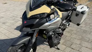 Ducati Multistrada 1260 Enduro (2019 - 21)  (2)