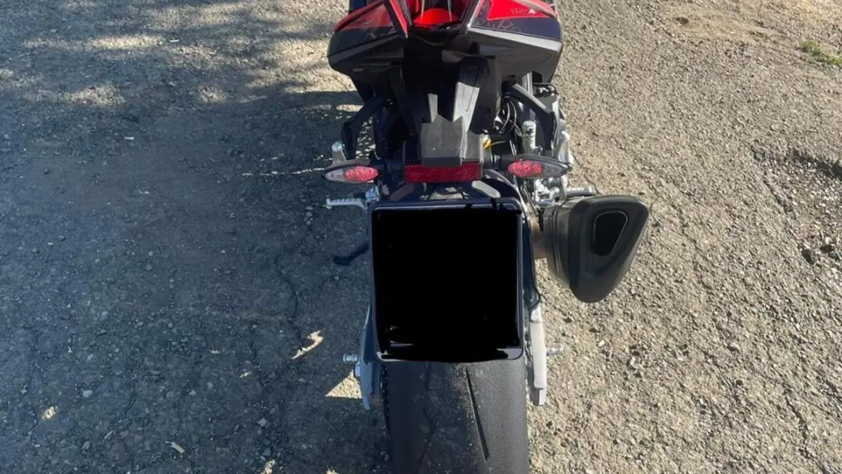 Aprilia RSV4 1100 (2025 - 26)  (2)