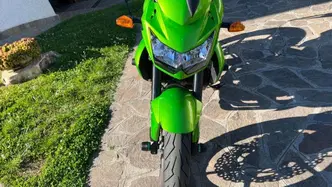 Kawasaki Z 750 (2007 - 14) usata