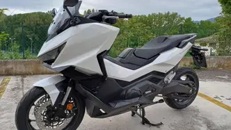 Honda Forza 750 (2025 - 26) usata