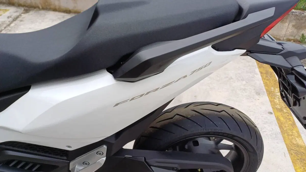 Honda Forza 750 (2025 - 26)  (9)