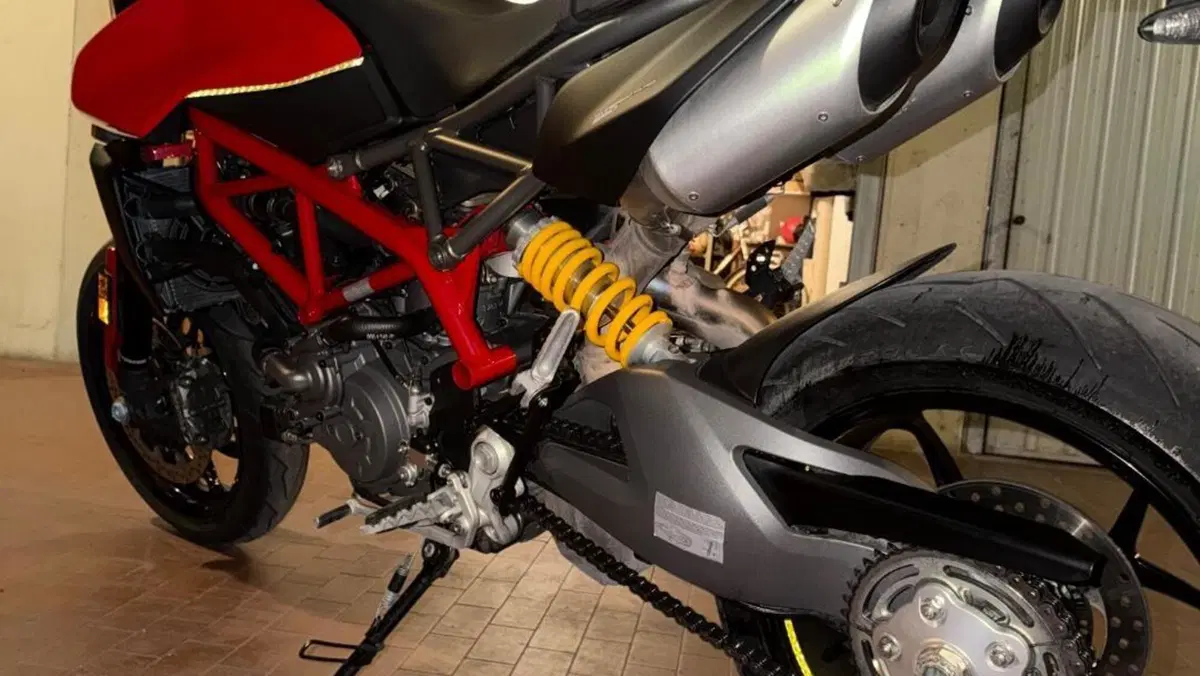 Ducati Hypermotard 950 SP (2022 - 25)  (3)