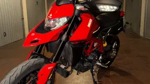 Ducati Hypermotard 950 SP (2022 - 25)  (4)